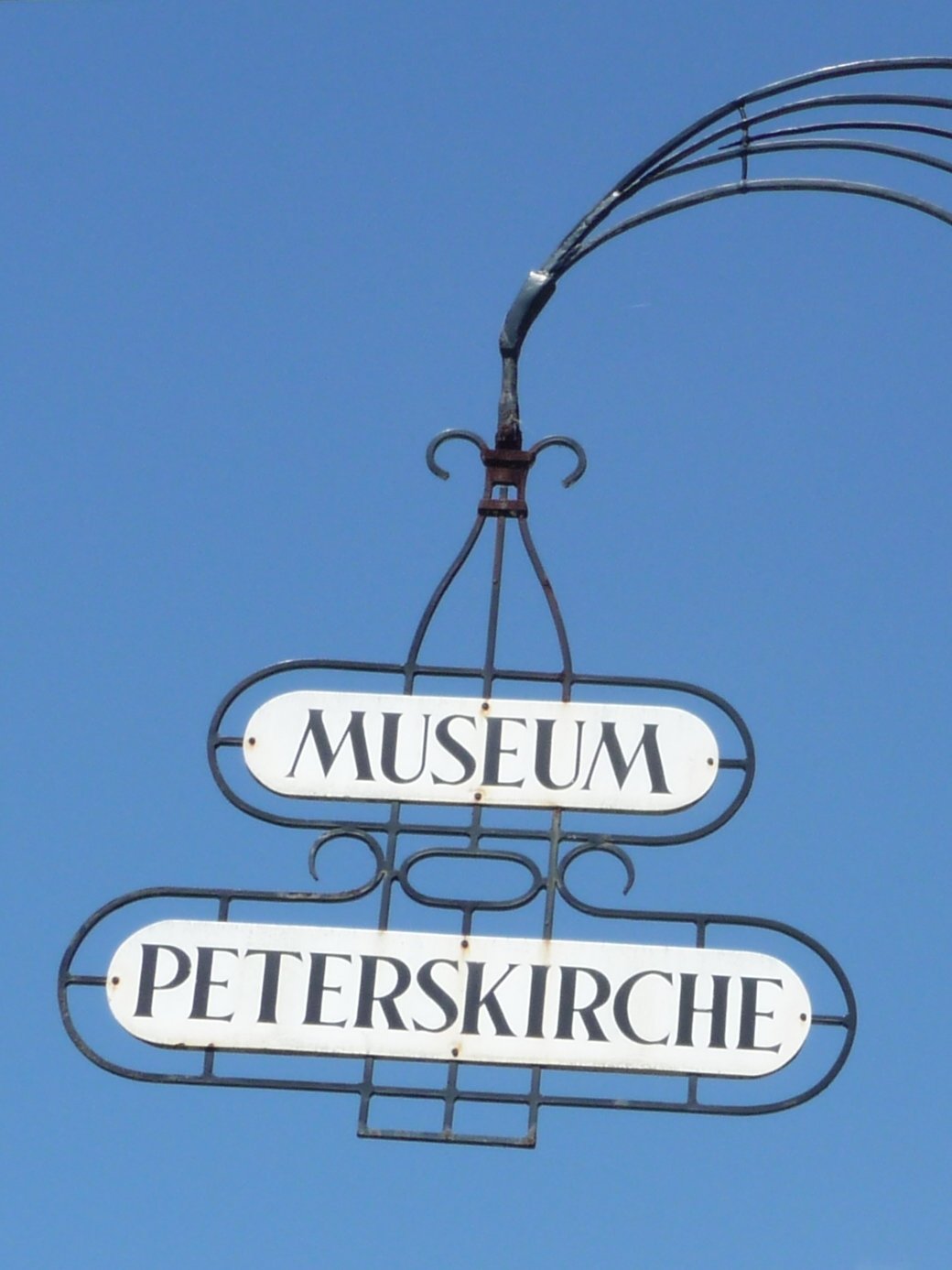 Schild Museum Peterskirche